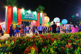 Falha em montanha-russa instalada na Vila do Natal Iluminado mobiliza resgate na orla de Atalaia Falha em montanha-russa instalada na Vila do Natal Iluminado mobiliza resgate na orla de Atalaia