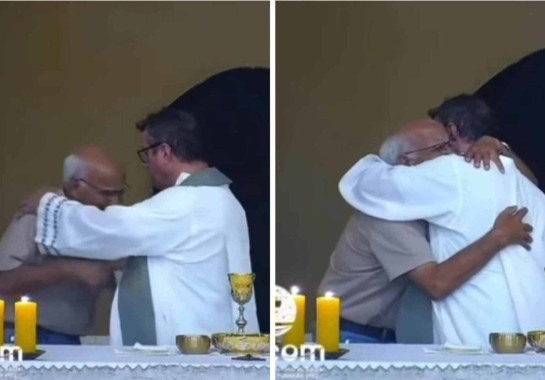 Avô sobe ao altar e abraça Padre após saber da m0rte do neto durante missa em SC