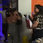Jovem resgatado após cinco dias perdido no Pico Paraná retorna para casa em meio a comemoração