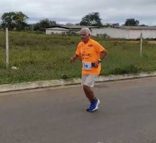 Idoso m0rre após sofrer mal súbito durante corrida de rua na Bahia Idoso m0rre após sofrer mal súbito durante corrida de rua na Bahia