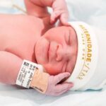 Nasce Anna Mel, filha do cantor Heitor Costa, e Ravi Leão, filho de Natanzinho Lima