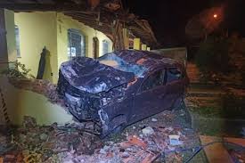 Homem é preso após matar vizinha, sequestrar crianças e bater carro durante fuga em Itatiba