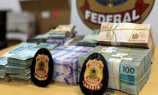 Dupla suspeita de praticar lavagem de dinheiro em Carira é presa após saque de R$ 329 mil