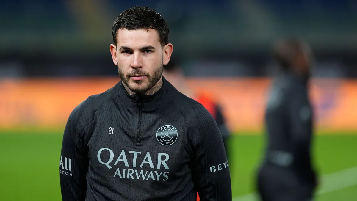 Campeão mundial francês, Lucas Hernández, sofre acusações de tráfico humano e trabalho forçado
