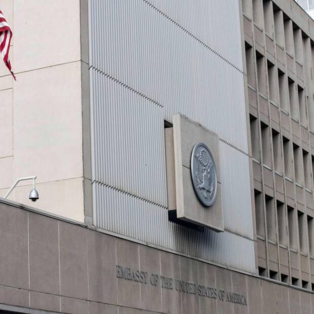 Tensão no Oriente Médio leva EUA a recomendar saída de funcionários de embaixada em Israel