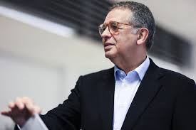 Portugal elege António José Seguro como novo presidente com 66,6% dos votos