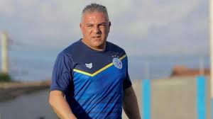 Confiança SAF demite Luizinho Vieira após início de temporada abaixo do esperado Confiança SAF demite Luizinho Vieira após início de temporada abaixo do esperado