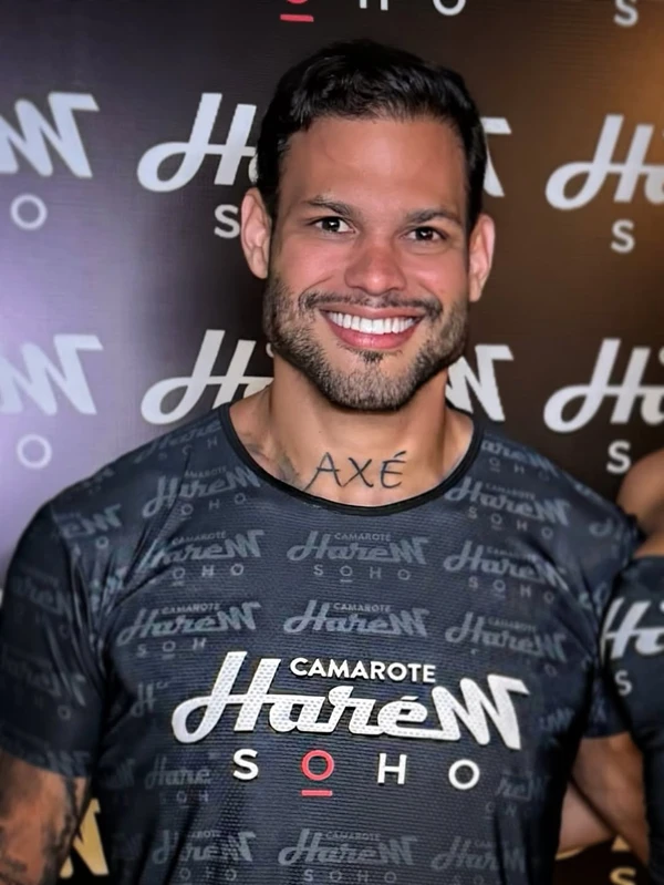 MPPR denuncia filho de Popó por tentativa de aliciamento de jogadores de futebol e manipulação do Brasileirão MPPR denuncia filho de Popó por tentativa de aliciamento de jogadores de futebol e manipulação do Brasileirão
