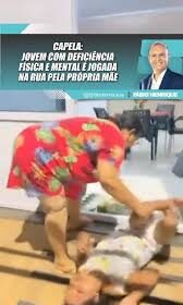 Vídeo registra revolta popular após jovem com deficiência ser arrastada para calçada