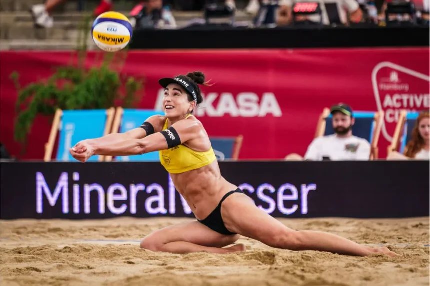 FIVB suspende Carol Solberg por declaração anti-Bolsonaro e atleta está fora da etapa de João Pessoa