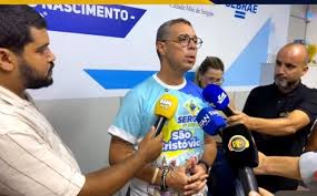 Fábio Mitidieri anuncia envio de projeto de reajuste dos servidores à Alese Fábio Mitidieri anuncia envio de projeto de reajuste dos servidores à Alese
