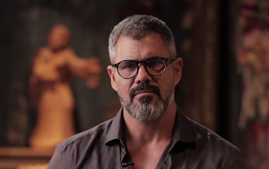 Juliano Cazarré cria curso para “homens enfraquecidos