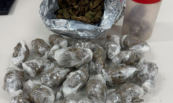 Radiopatrulha apreende mais de 1 kg de droga no Jardim Centenário, em Aracaju