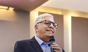 Prefeito de Vitorino Freire, Ademar Alves Magalhães, morre após infarto durante evento público
