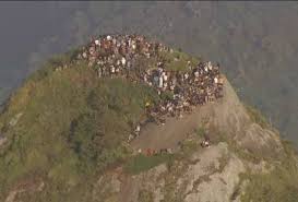 Operação policial no Vidigal deixa turistas ilhados no Morro Dois Irmãos durante tiroteio