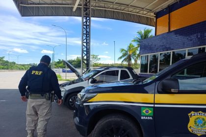 PRF recupera veículo roubado durante fiscalização na BR-101, em São Cristóvão