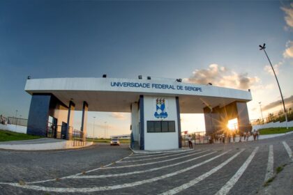 UFS abre 532 vagas para ex-alunos retomarem graduação