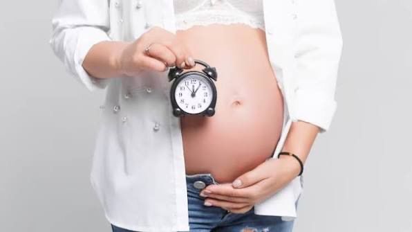 Mãe após os 40: especialista lista cuidados com a saúde para quem escolhe adiar a maternidade Mãe após os 40: especialista lista cuidados com a saúde para quem escolhe adiar a maternidade