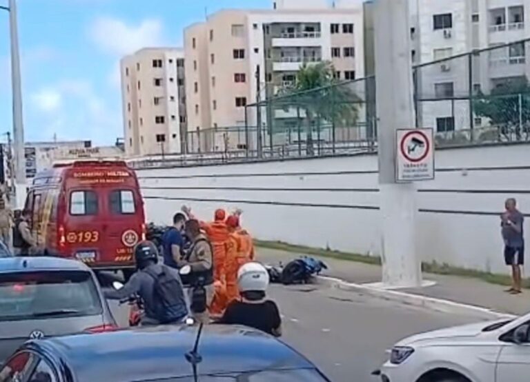 Ac1dente envolvendo quatro motos deixa três pessoas feridas em Aracaju