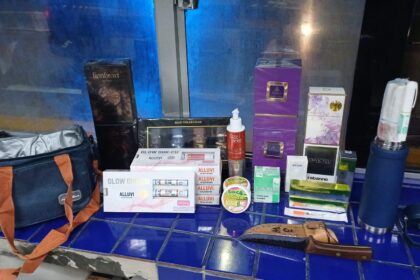 PRF apreende medicamentos irregulares e produtos importados durante abordagem em Cristinápolis