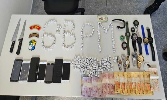 Quatro homens são presos por tráfico de drogas e mais de 300 porções de maconha são apreendidas em Salgado