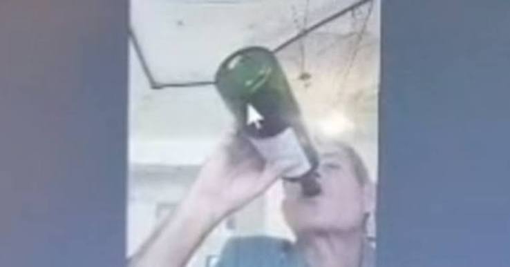 TJMG investiga juiz flagrado bebendo vinho, fumando e de bermuda durante sessão virtual