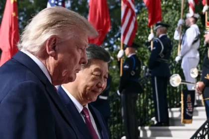 Trump afirma ter construído “amizade verdadeiramente grande” com Xi Jinping durante encontro na Casa Branca
