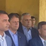 Flávio Bolsonaro critica fim da escala 6×1 e defende liberdade para trabalhador definir jornada