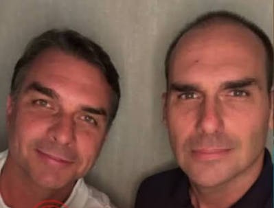 Os irmãos Bolsonaro encotram-se nos EUA
